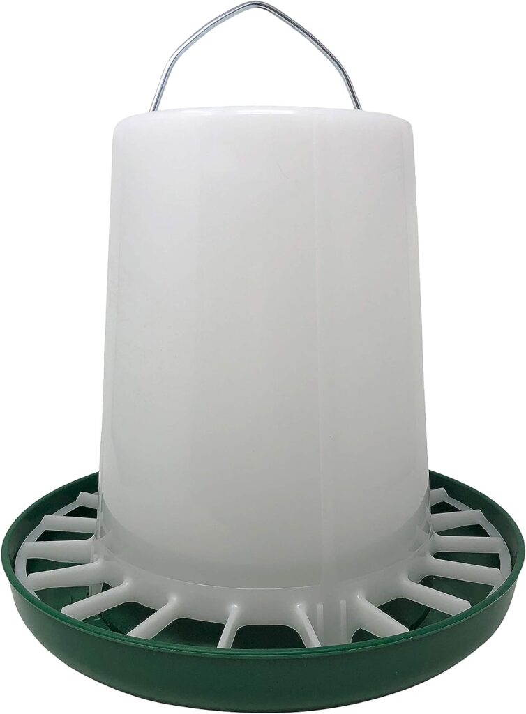 Harris Farms Free Range Hanging Poultry Feeder | Twist Lock Base | 10 Pound,White